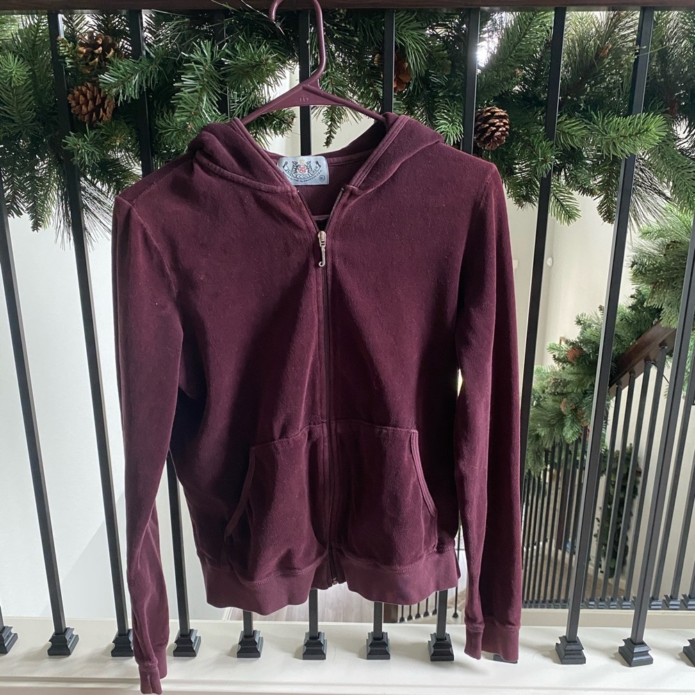 Wine colored Juicy jacket 💋